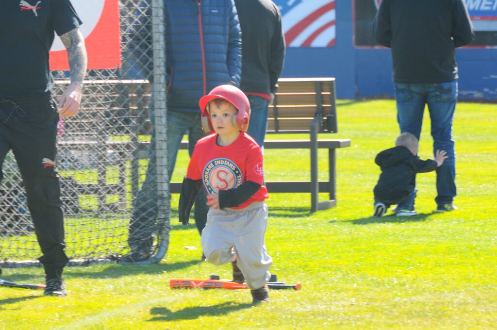Spokane Indians Youth Baseball » T-Ball & Coach Pitch (Ages 4-8)